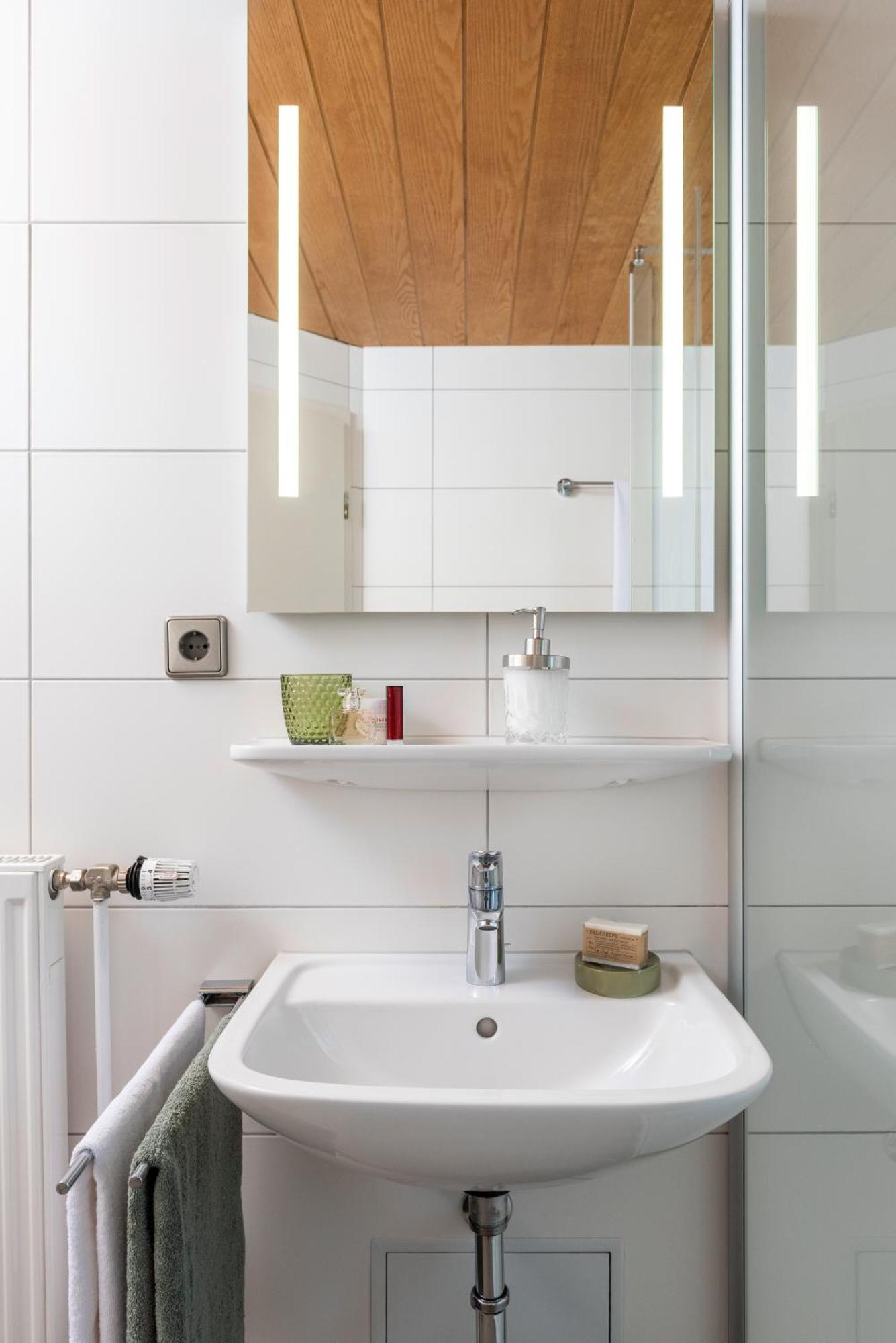 Ratskeller Lauda Otel Oda fotoğraf